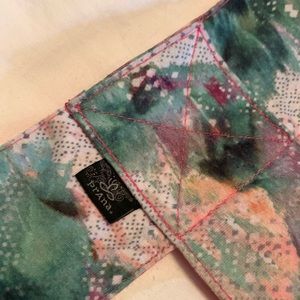 Prana adjustable yoga matt strap/holder